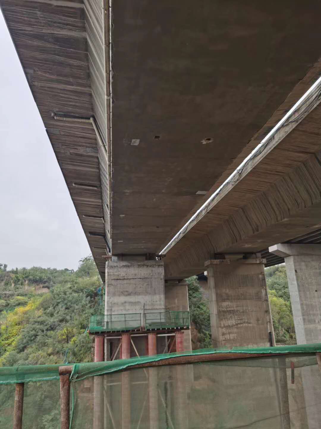 温州桥梁加固前制定可行设计方案图并用对施工方法
